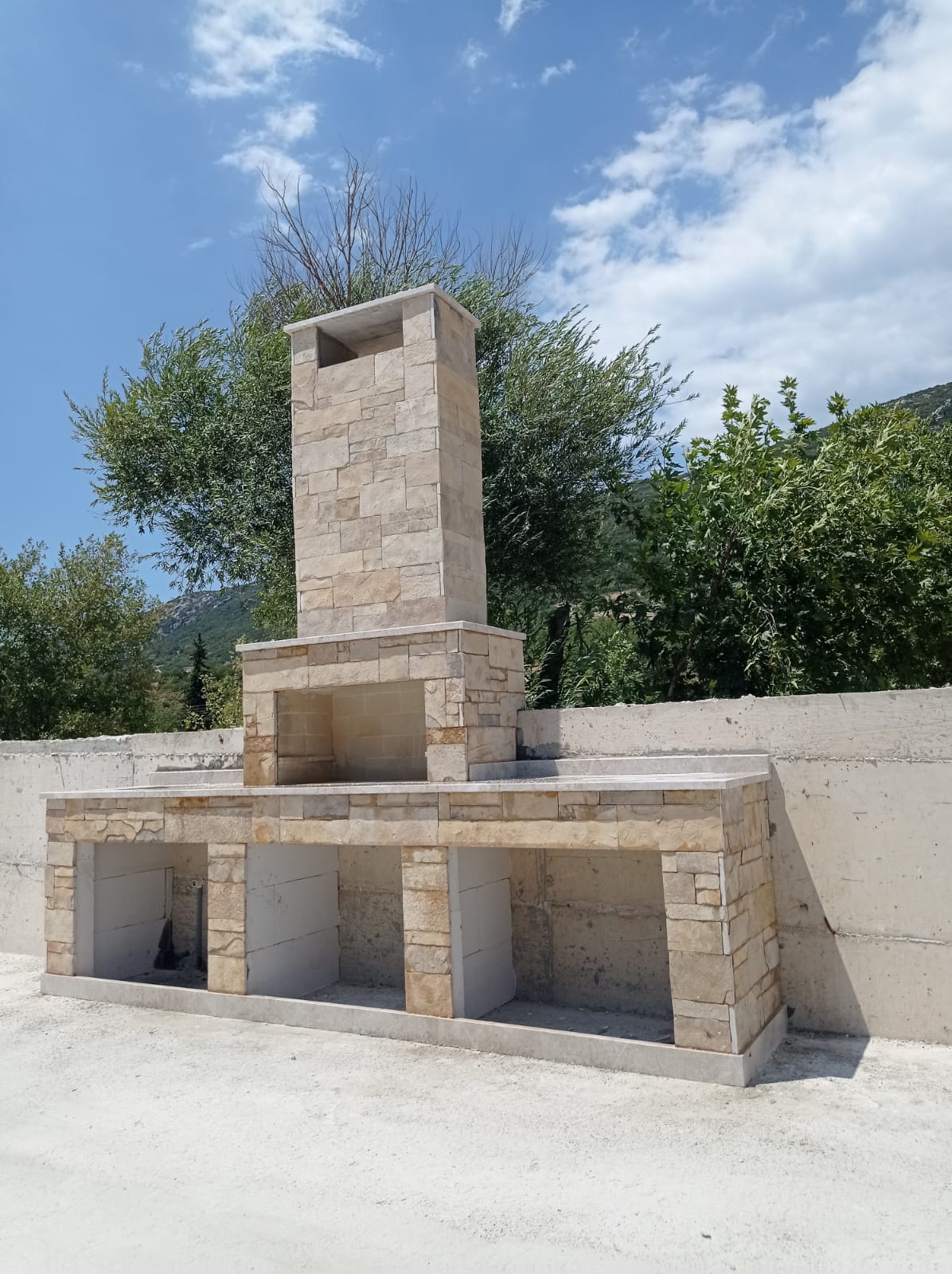 Taş Kaplamalı Barbekü Modeli