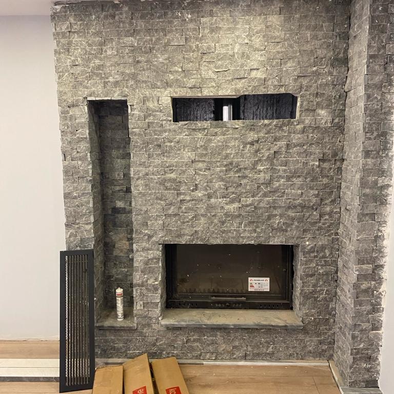 Rustik Taş Detaylı Şömine